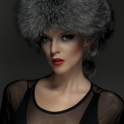 MUA Charisma Light