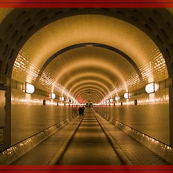Röhre des alten Elbtunnels