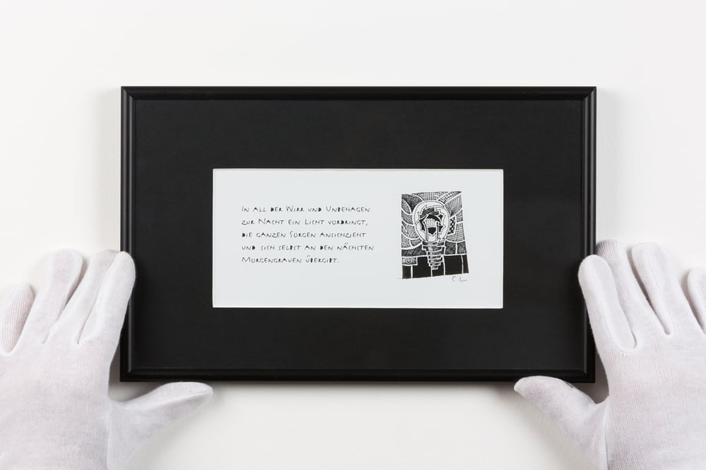Gedicht und Illustration „Zur Nacht ein Licht”. Rapidographen-Zeichnung aus der 6-teiligen Reihe „Belebte Werkzeuge”.