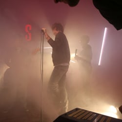 Fotografie/Band ll dreht Video