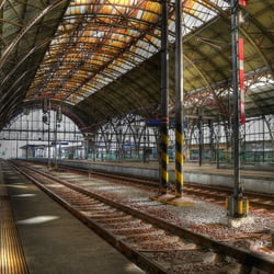 Am Bahnsteig