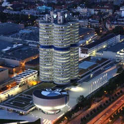 BMW Museum + Konzernzentrale München 2008