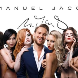 Werbemotiv: Manuel Jacob mit seinen Musen