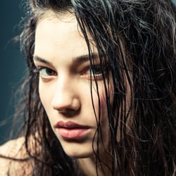 Yvonne 03