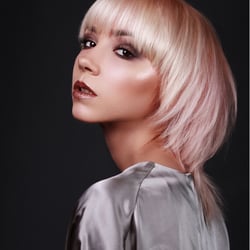 Photo: Sarah Schug, Model: Natascha, Make-up: Isabella Kirchner