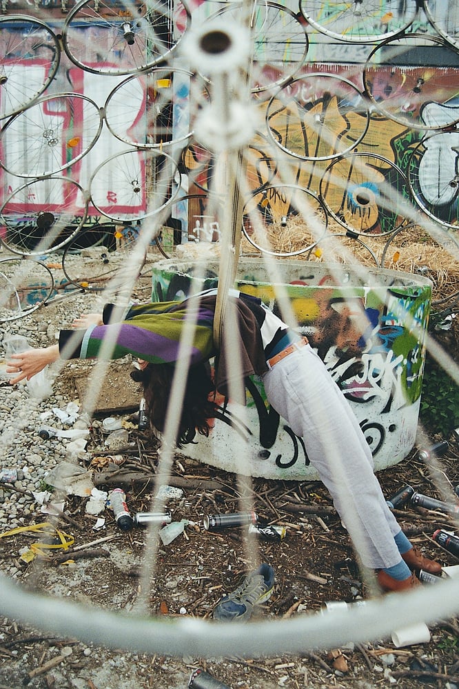Flying Curve // Urban Colorful Analog 35mm Portrait