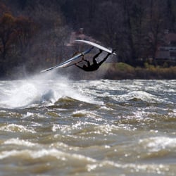 Windsurf
