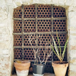 3 Pots