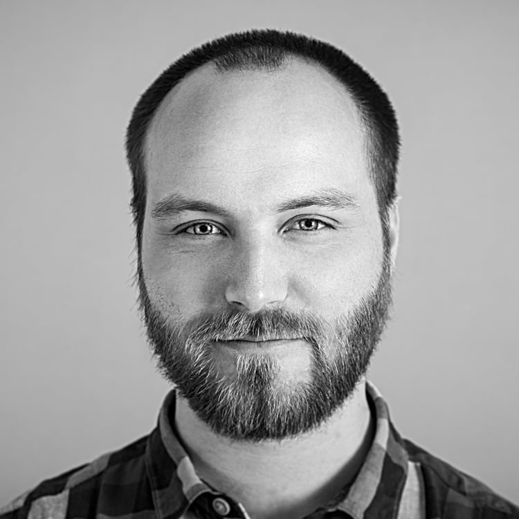 Tim Dübbert