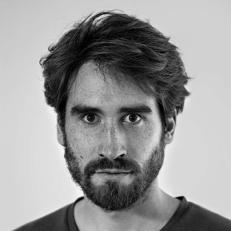 Simon Sola Holischka