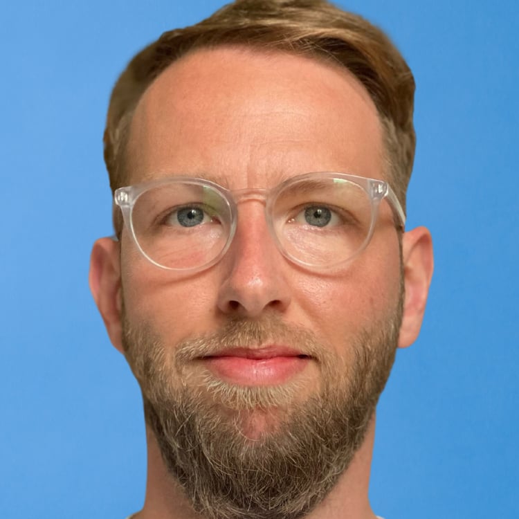 Daniel Riley