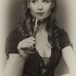 Pin up