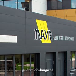 Mayr Faserverbundtechnik – Aussenwerbeanlagen
