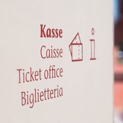 SUAN AugustaRaurica Signaletik Kasse