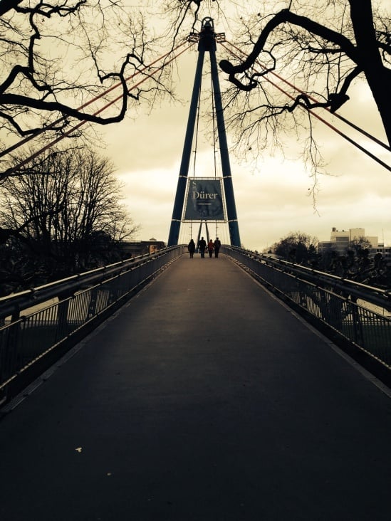 Long Way (Frankfurt am main)