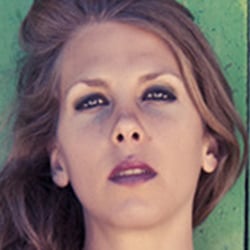 www.martamancenido.com