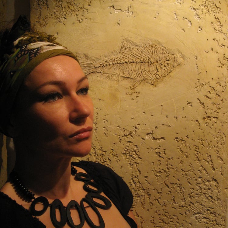 Katrin Lenz