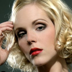Glamour Girl