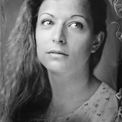 Tanja-Scan2400 02−2 bearbeitet WEB