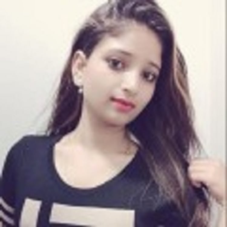 Alice M Escobar