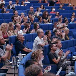 Live-Produktion-Insight-Konferenz-Auditorium