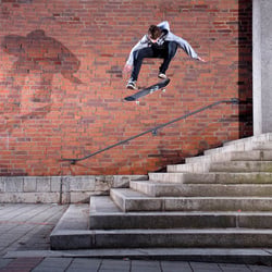Harrie – Kickflip