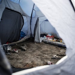 Zuhause. Dünkirchen, Frankreich, 2016.
