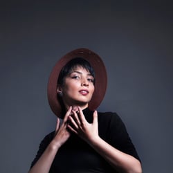 literature critic Ani Hovnan