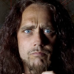 Martin Kesici 1