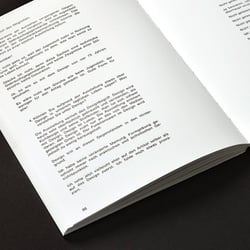 Slanted-Publishers-Das-gewoehnliche-Design-11