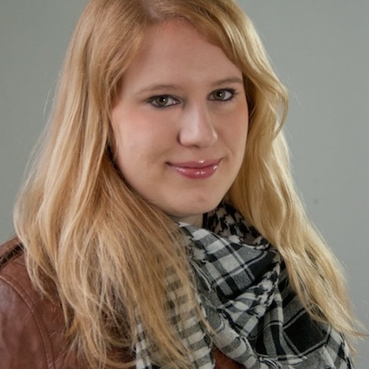 Julia Strauß