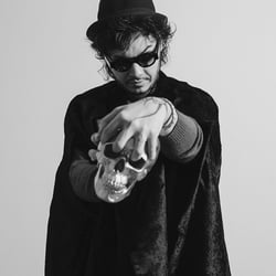 DJ ERIC VOLTA