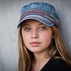 Street & Lifestyle Girl