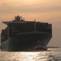 Containerschiff  MOL CONTINUITY