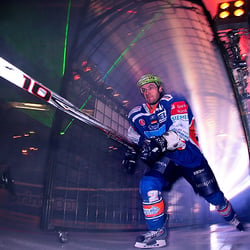 Ice Tigers Nürnberg – Einlauf der Gladiatoren