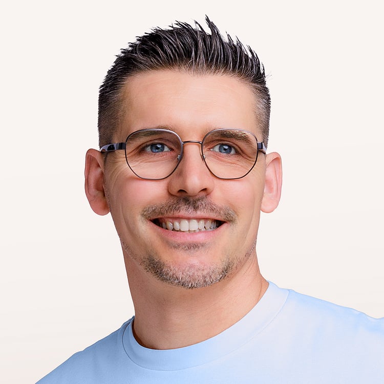 Lukasz Czeladzinski