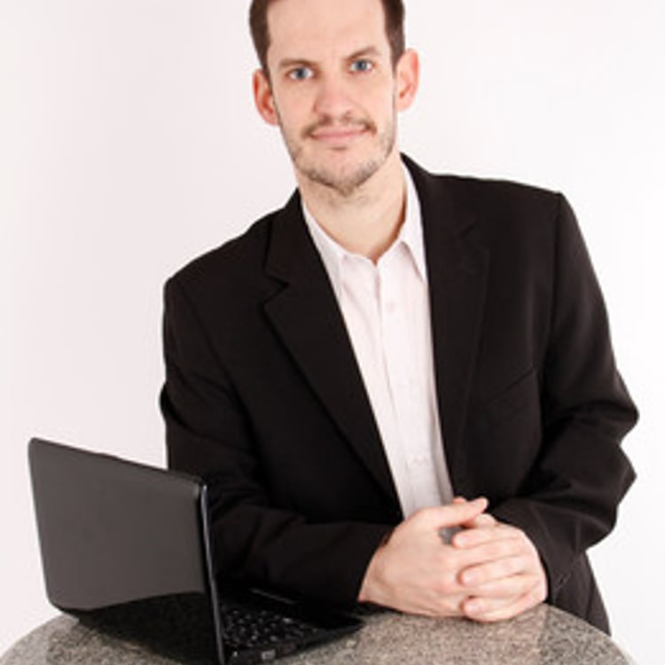 erfolgswelle® Textagentur München Texter / Werbetexter Robert Lembke