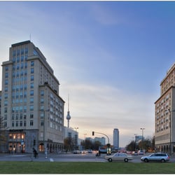 Panorama des Straussberger Platzes in Berlin Mitte