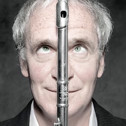 August Zirner Schauspieler und Musiker