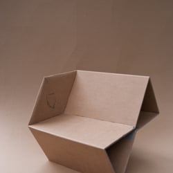 Cardboard: Bewegliche Struktur
