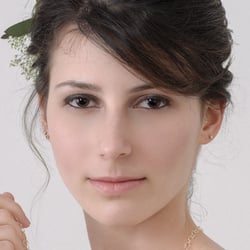 crystal necklace—natural look