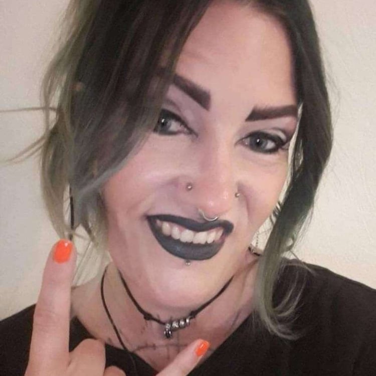 Brenda Huld