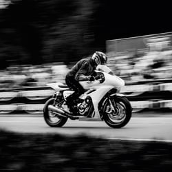 Essenza – The Essence of Motorcycles