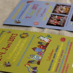 Design des Flyers zur Kinderbilder Ausstellung
