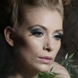 sara 042