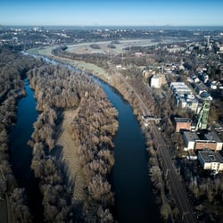 Drohnenaufnahme Winter an der Ruhr in Essen
