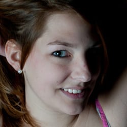 Model Laura im Fotostudio Köln