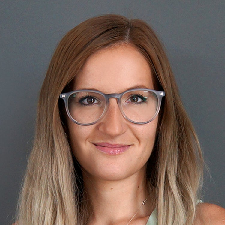 Elena Bier