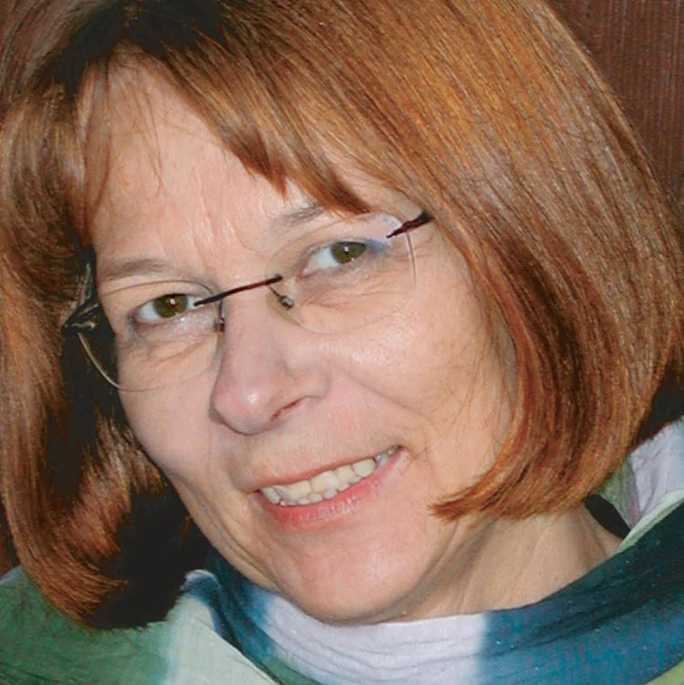 Christine Bouteraa