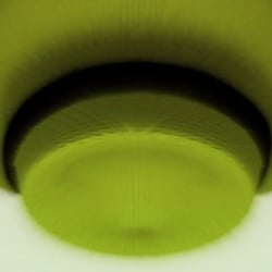Drehung des 3D Green Hat mit langsamer Farbkorrektur